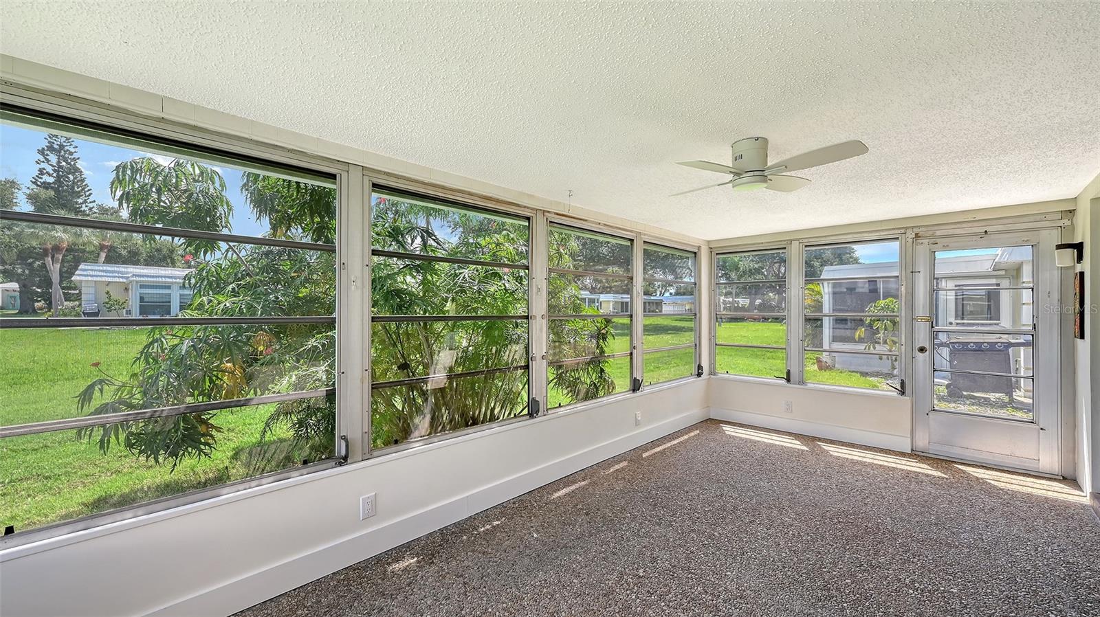 5911 Tidewood Ave #3, Sarasota, FL 34231 — photo 6 of 38