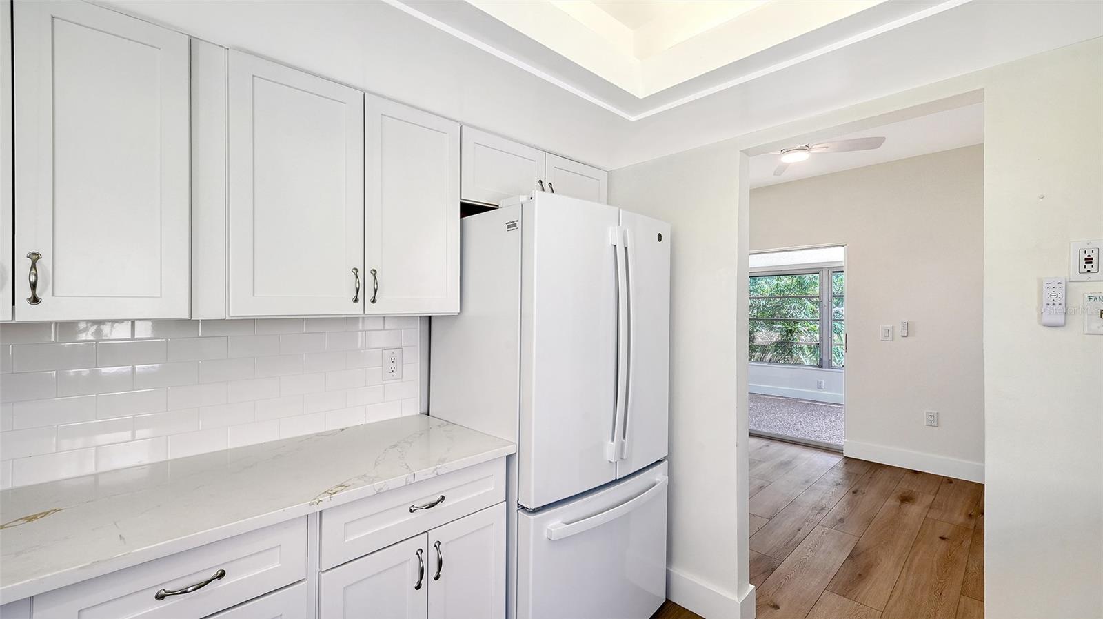 5911 Tidewood Ave #3, Sarasota, FL 34231 — photo 10 of 38