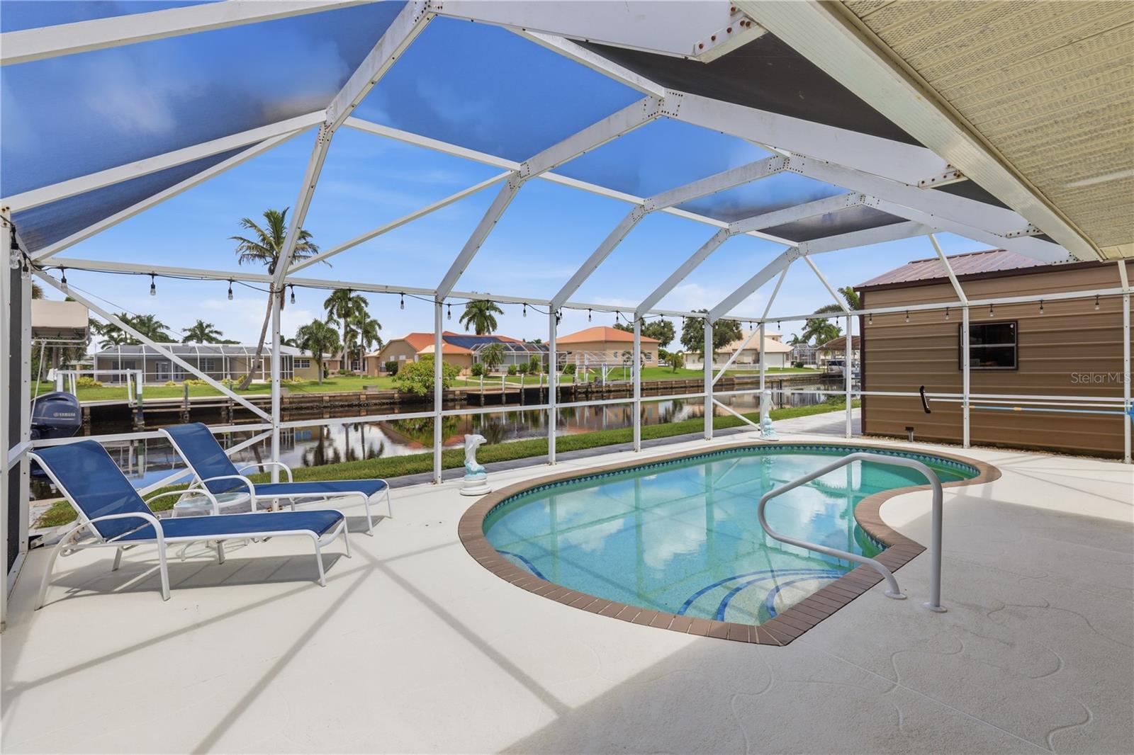 136 Sinclair St SE, Port Charlotte, FL 33952 — photo 3 of 72