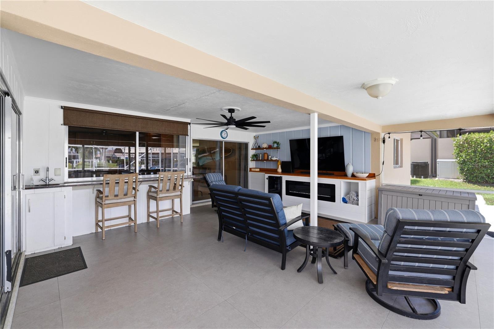 136 Sinclair St SE, Port Charlotte, FL 33952 — photo 49 of 72