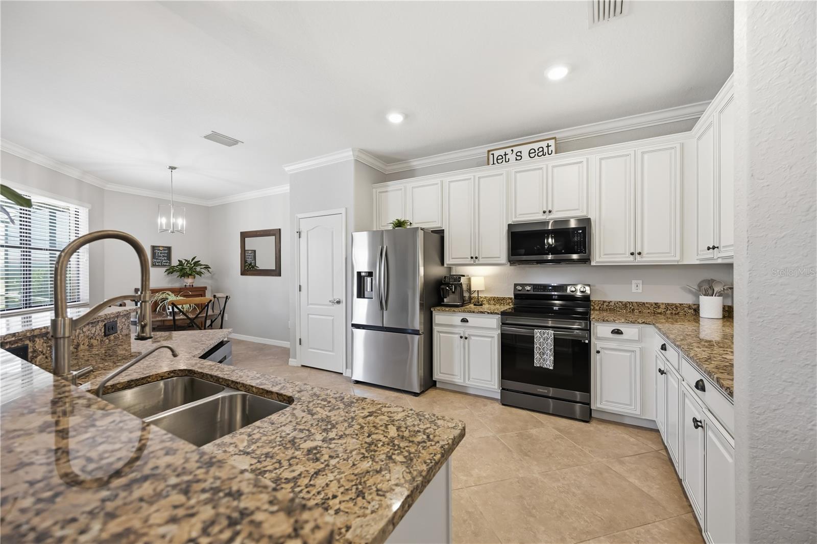 13834 Vancanza Dr, Venice, FL 34293 — photo 18 of 66