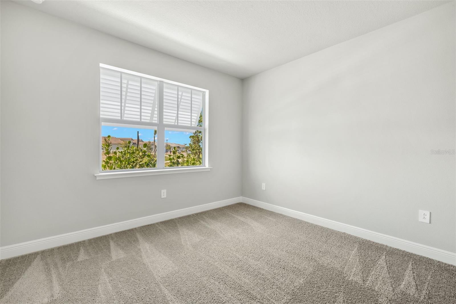 18311 Chromata Dr, Venice, FL 34293 — photo 2 of 39