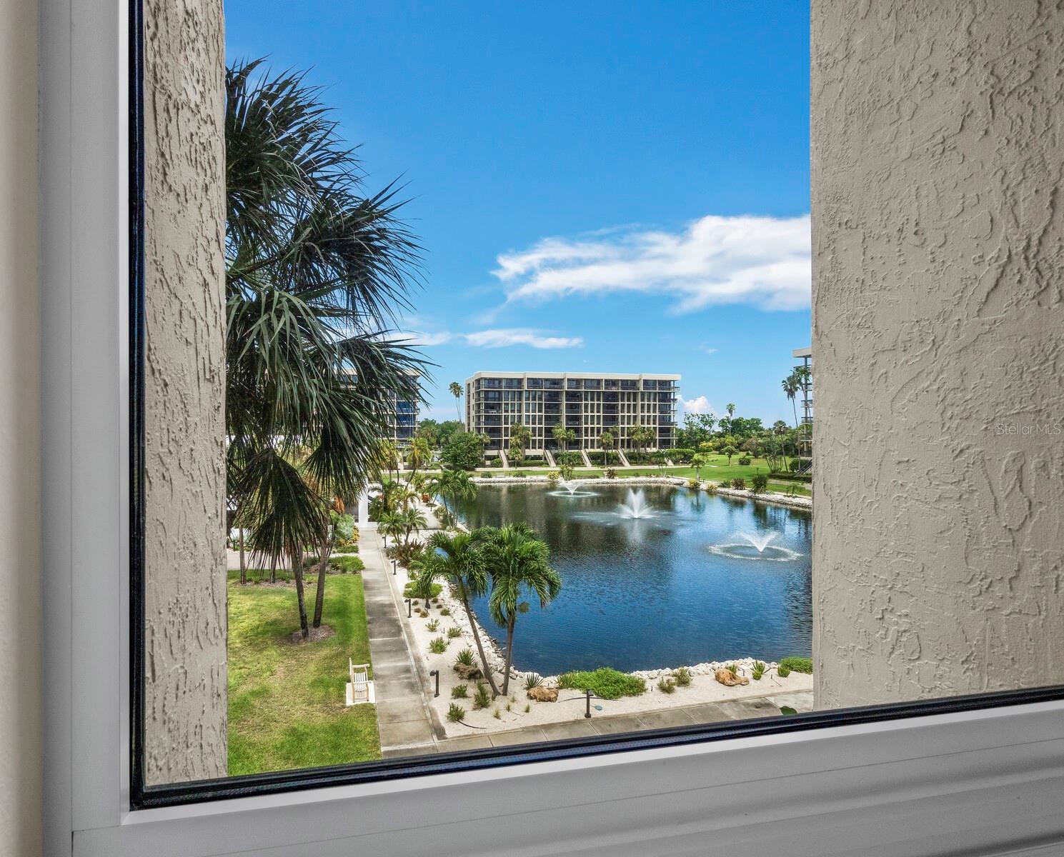 1075 Gulf of Mexico Dr #205, Longboat Key, FL 34228 — photo 18 of 60