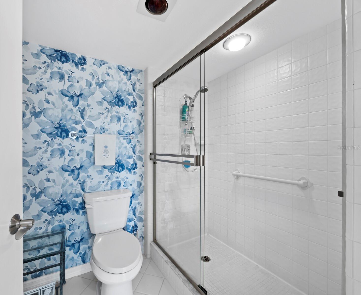 1075 Gulf of Mexico Dr #205, Longboat Key, FL 34228 — photo 22 of 60