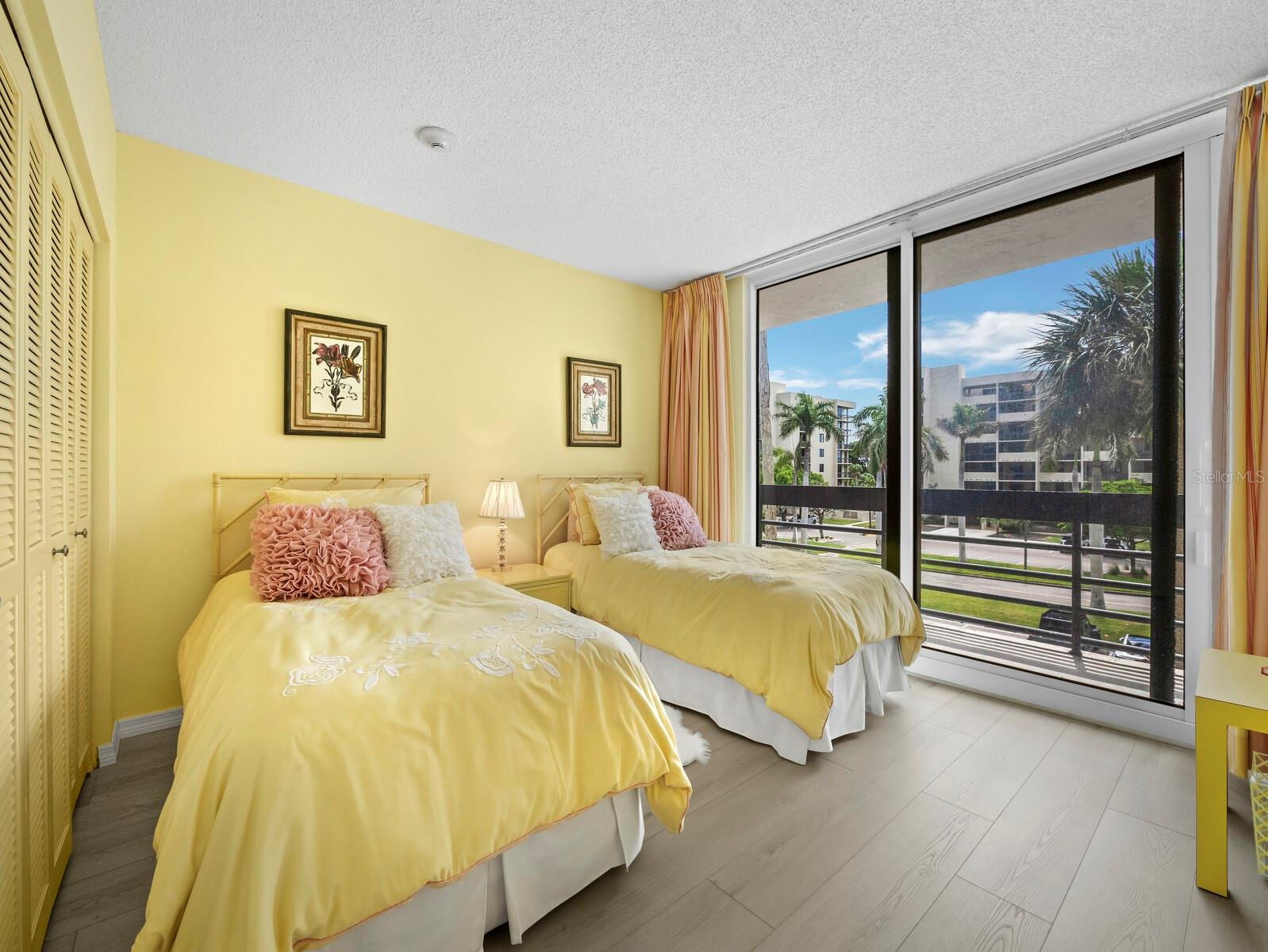 1075 Gulf of Mexico Dr #205, Longboat Key, FL 34228 — photo 24 of 60