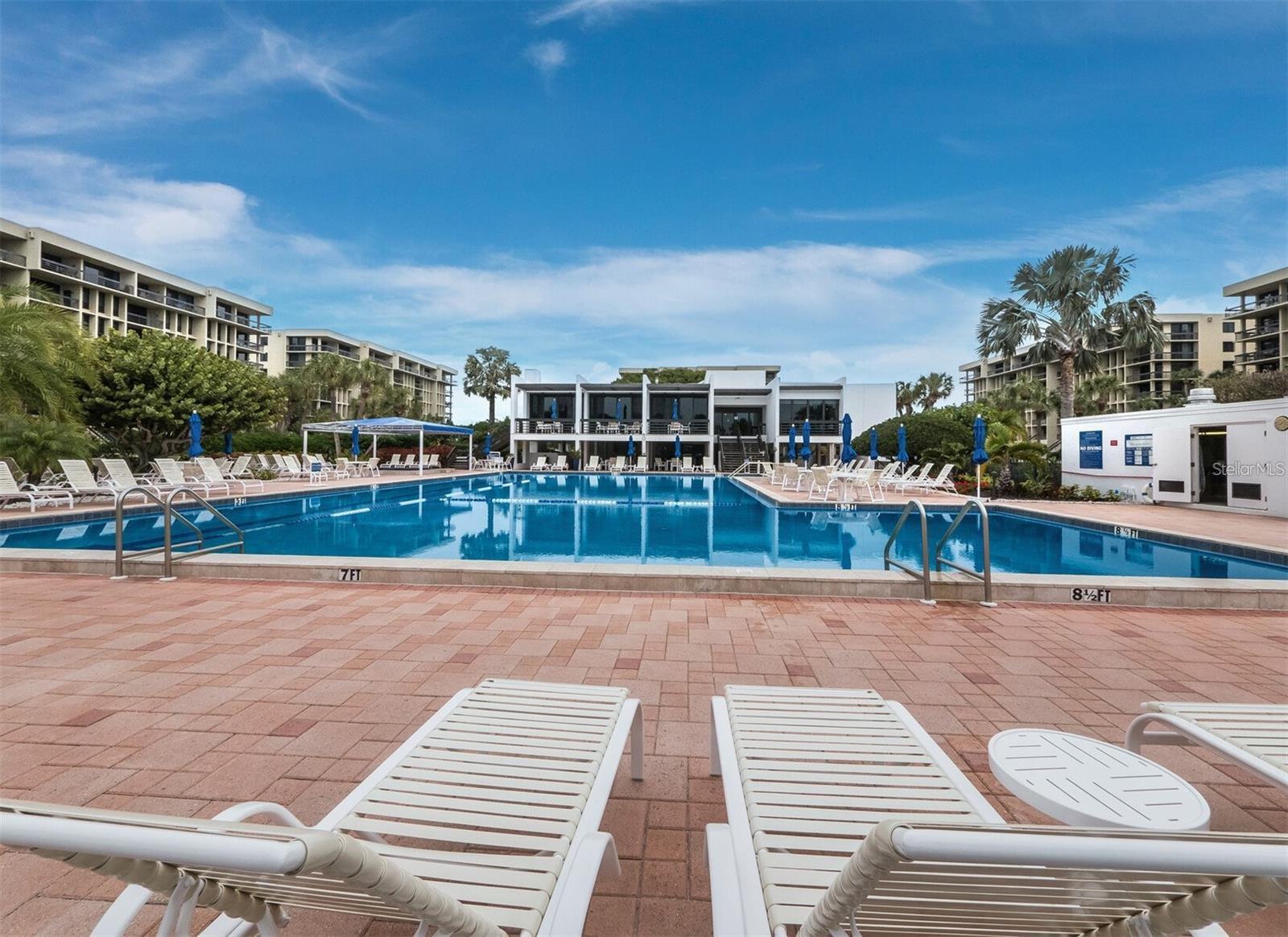 1075 Gulf of Mexico Dr #205, Longboat Key, FL 34228 — photo 41 of 60