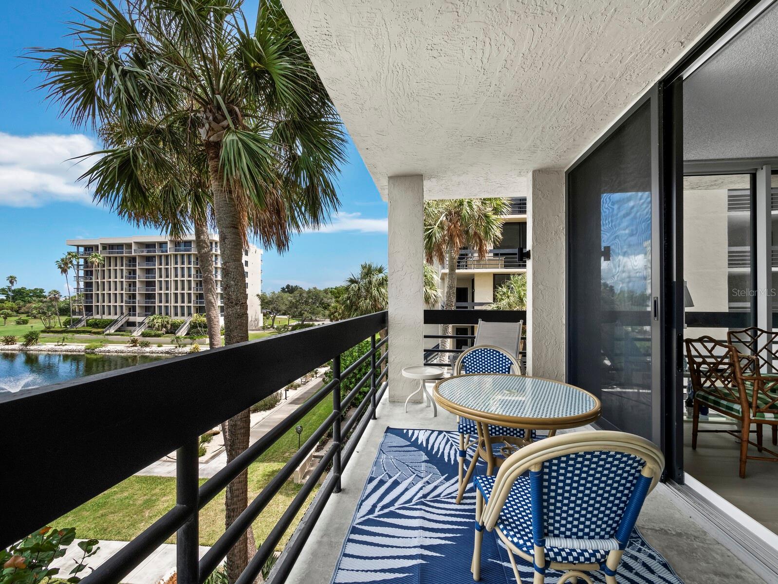 1075 Gulf of Mexico Dr #205, Longboat Key, FL 34228 — photo 8 of 60