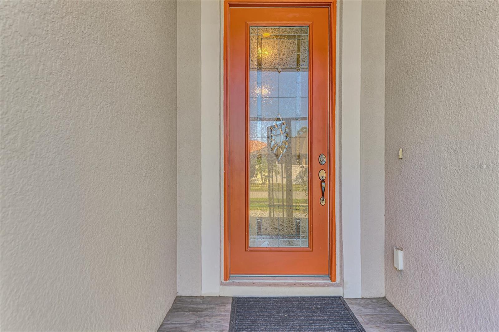Screened in front entry