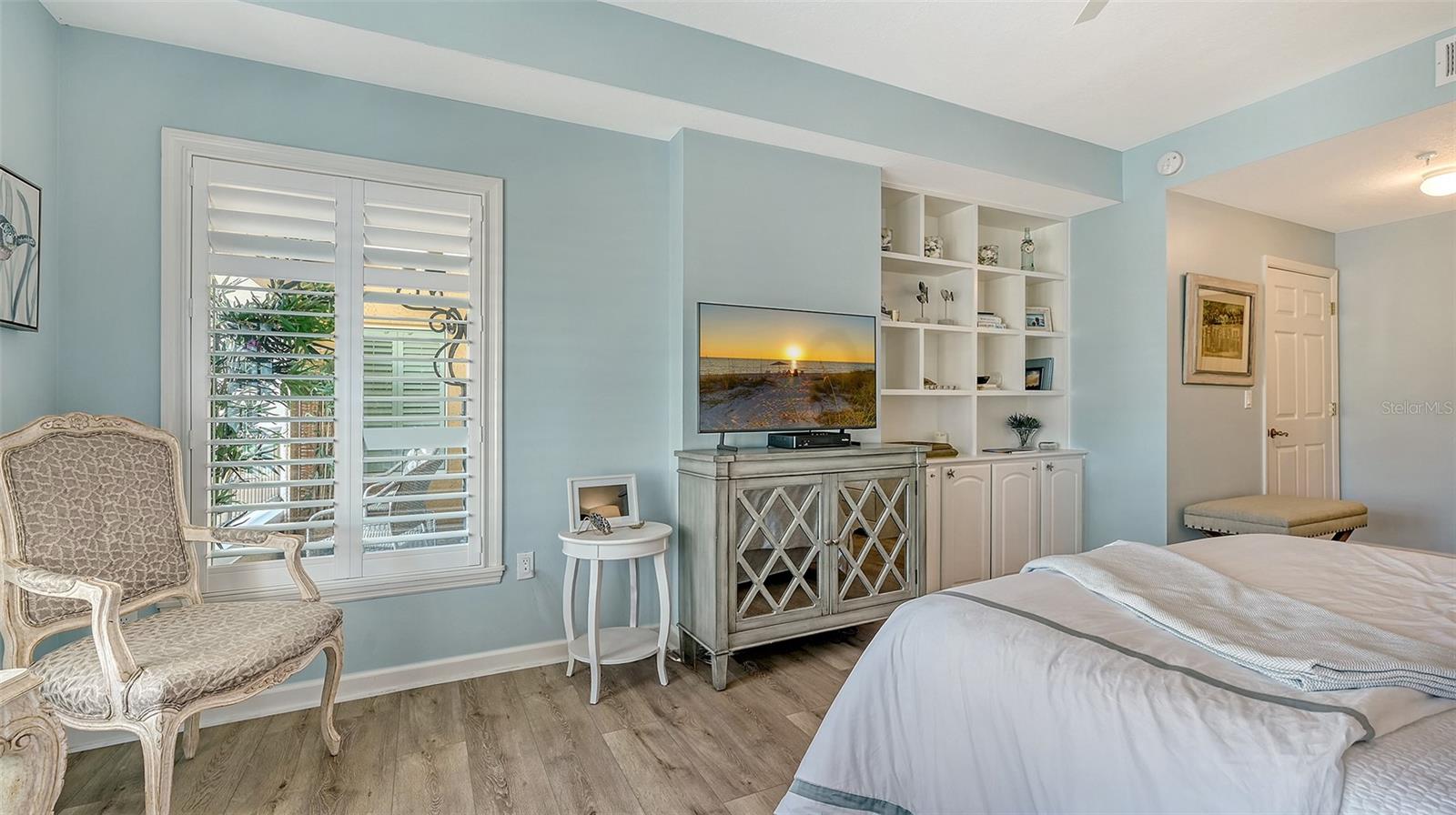 750 N Tamiami Trl #304, Sarasota, FL 34236 — photo 22 of 70