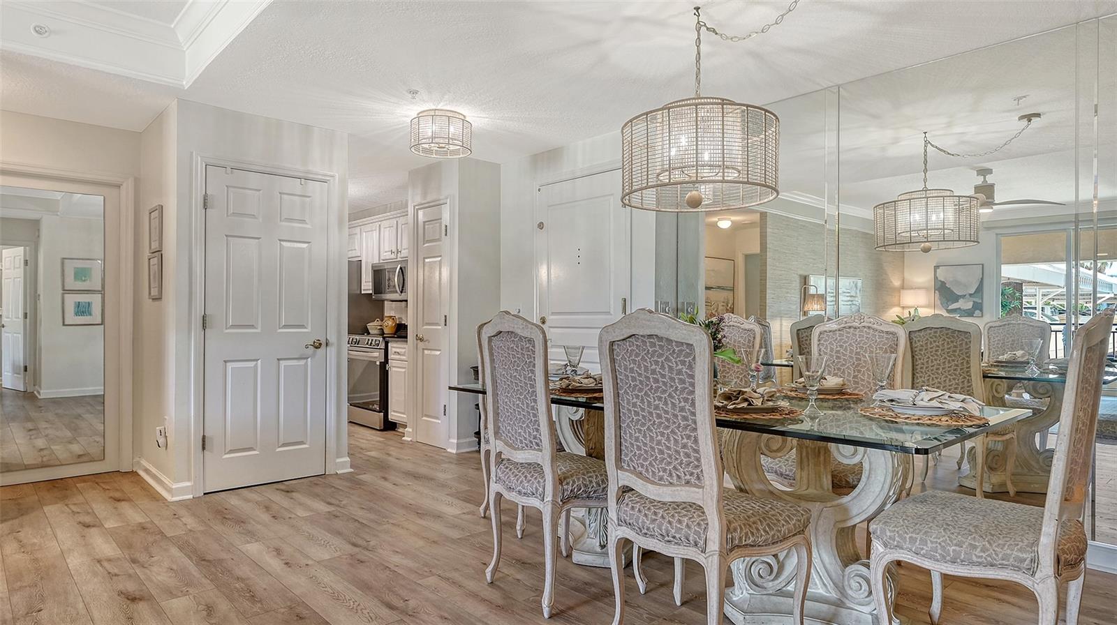 750 N Tamiami Trl #304, Sarasota, FL 34236 — photo 4 of 70