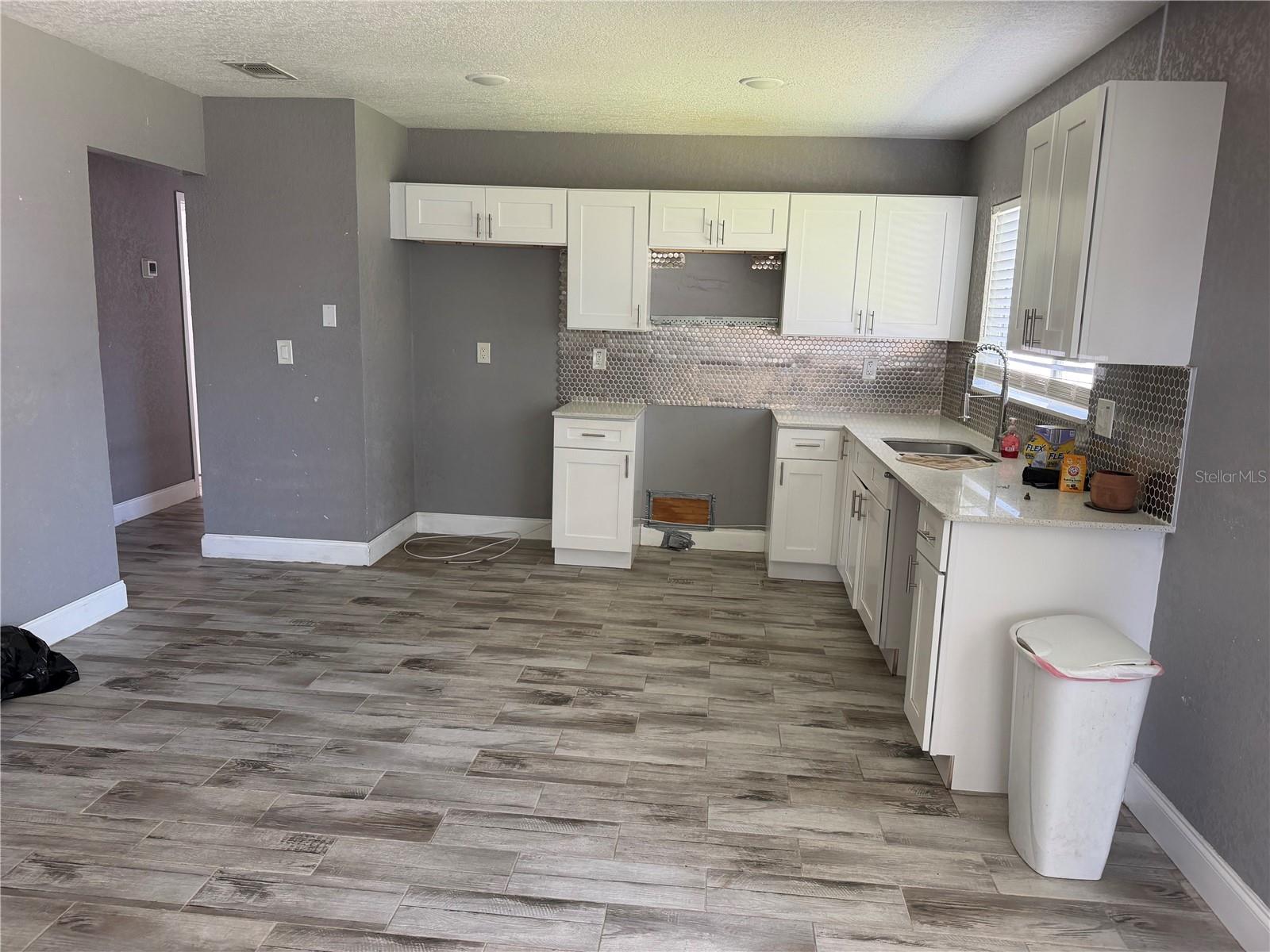 5493 Trekell St, North Port, FL 34287 — photo 4 of 27