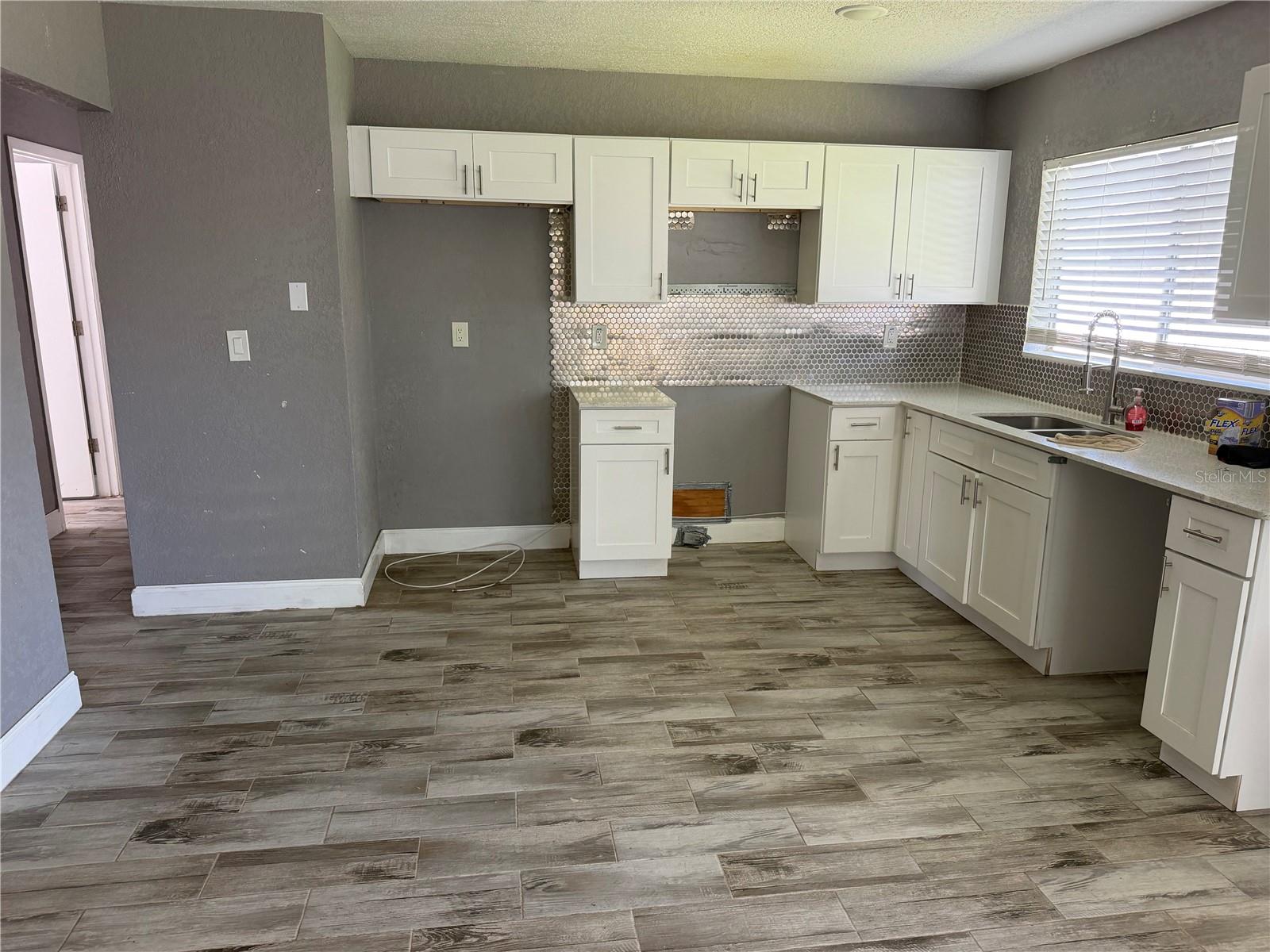 5493 Trekell St, North Port, FL 34287 — photo 6 of 27