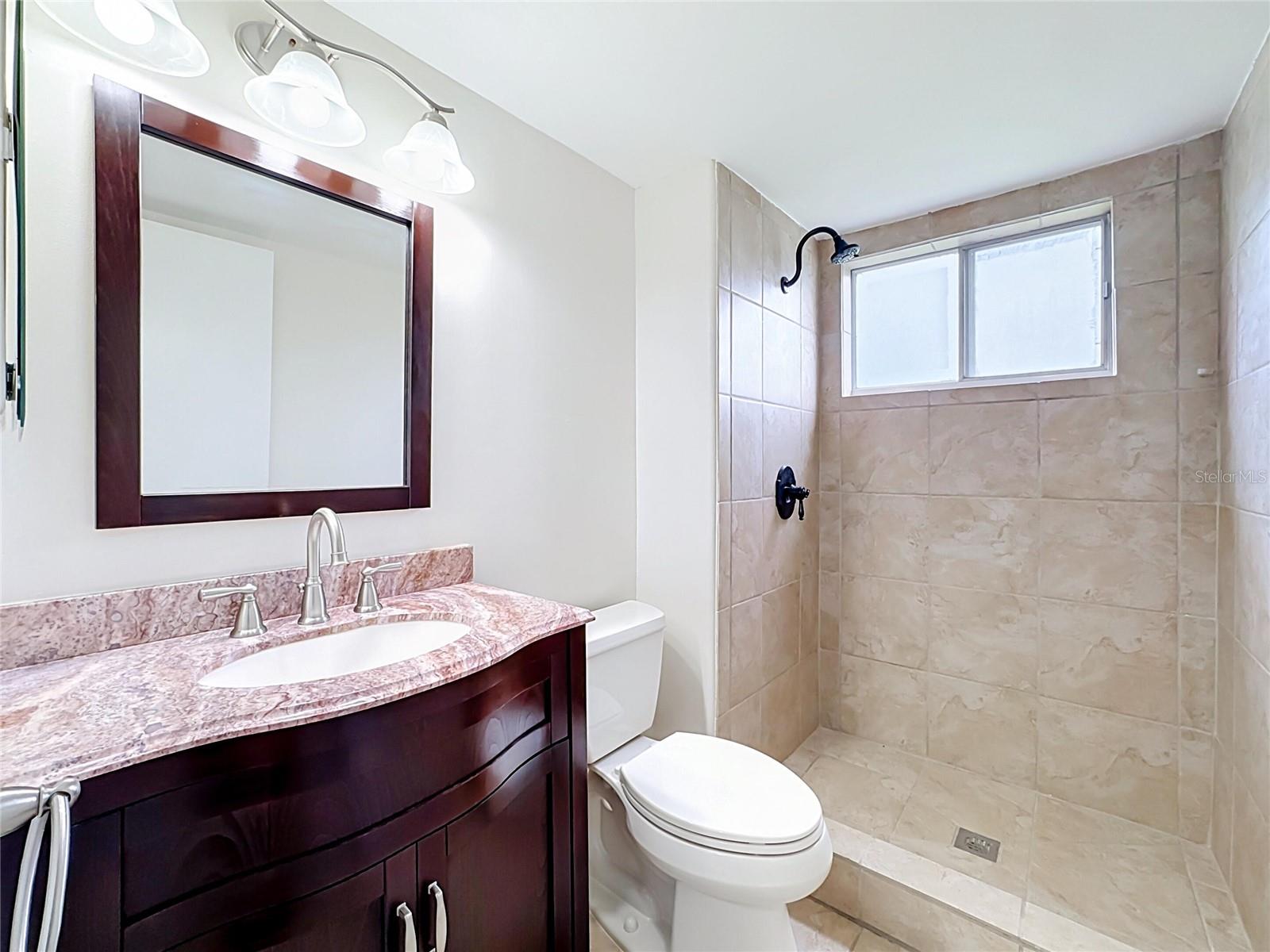 1520 Glen Oaks Dr E #248, Sarasota, FL 34232 — photo 15 of 29