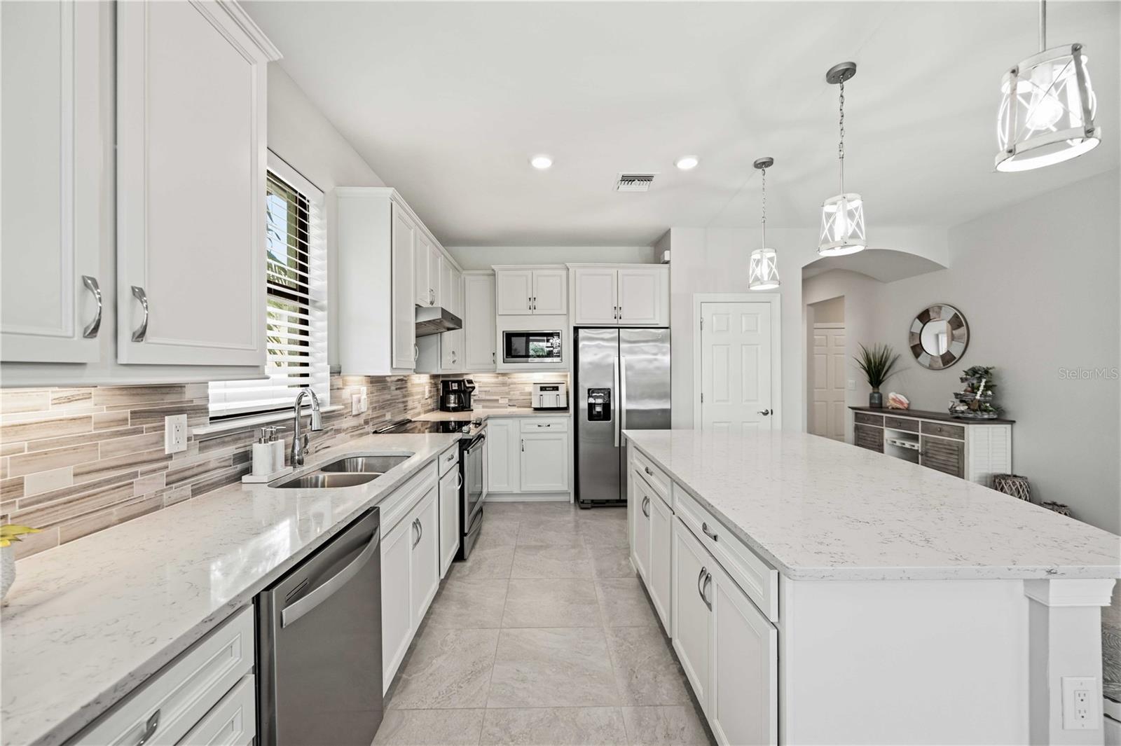 13115 Borrego St, Venice, FL 34293 — photo 12 of 76
