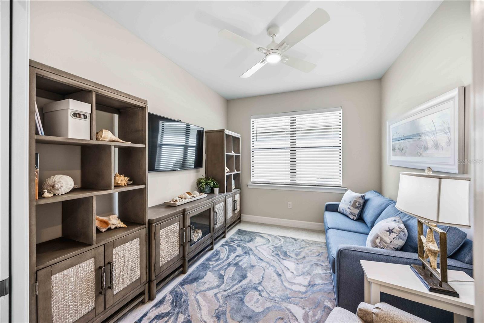 Flex/Den with pocket doors