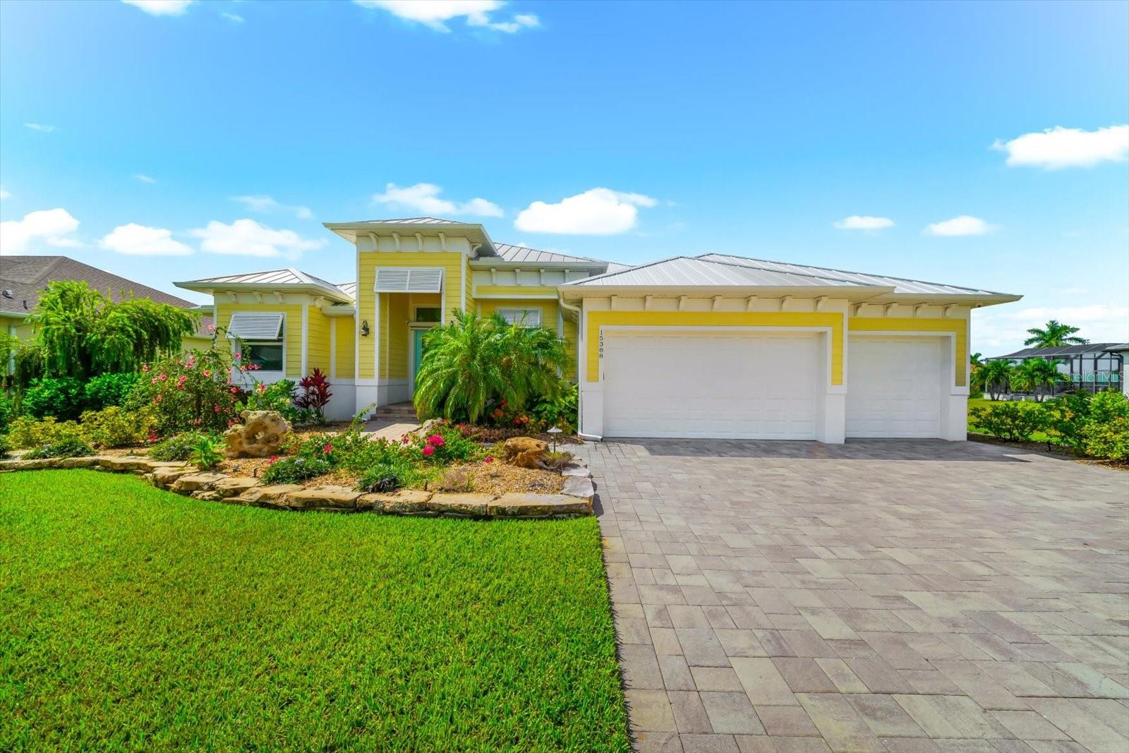 Professional Landscaping Provides Excellent Curb Appeal