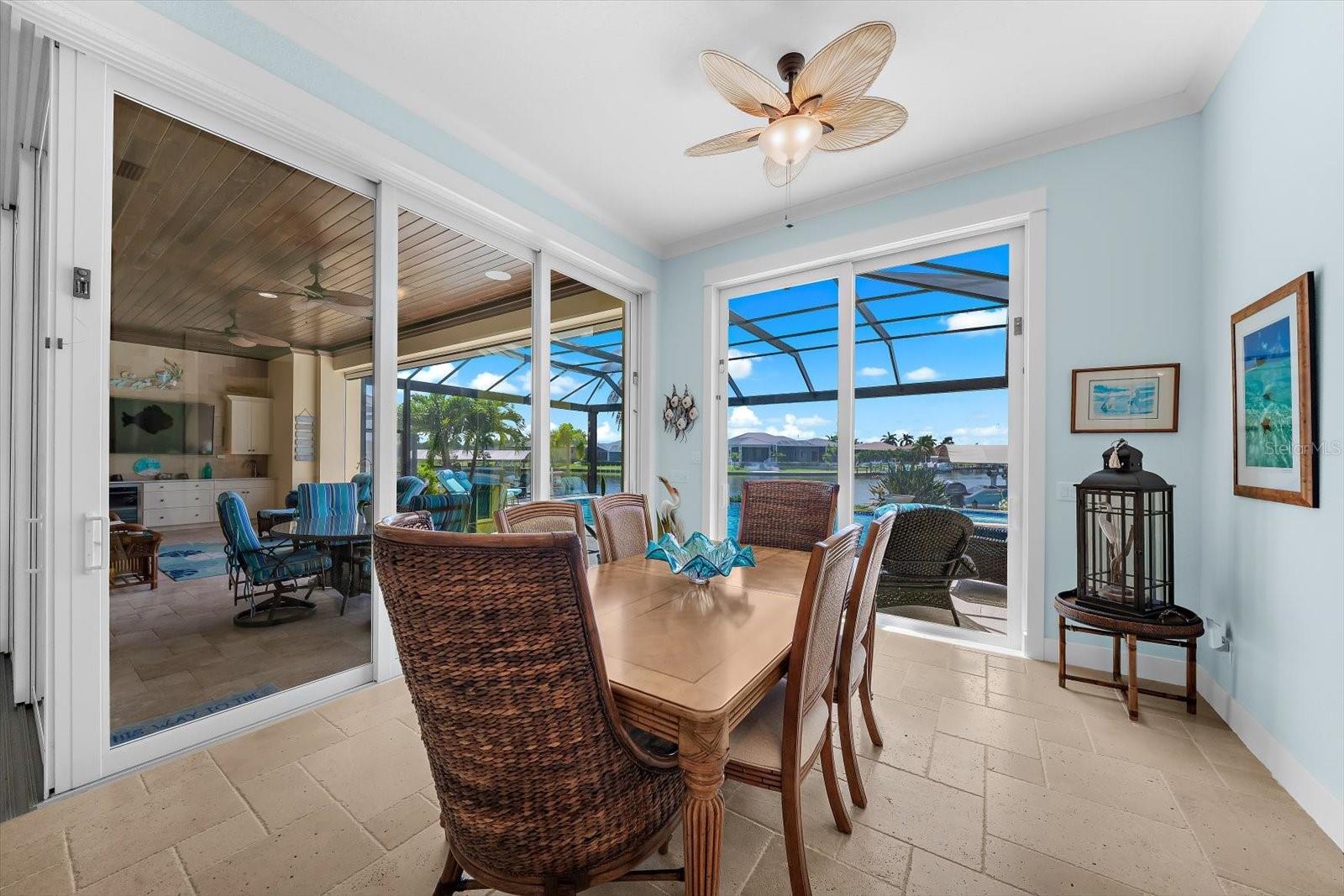 Entertain With STUNNING Scenery