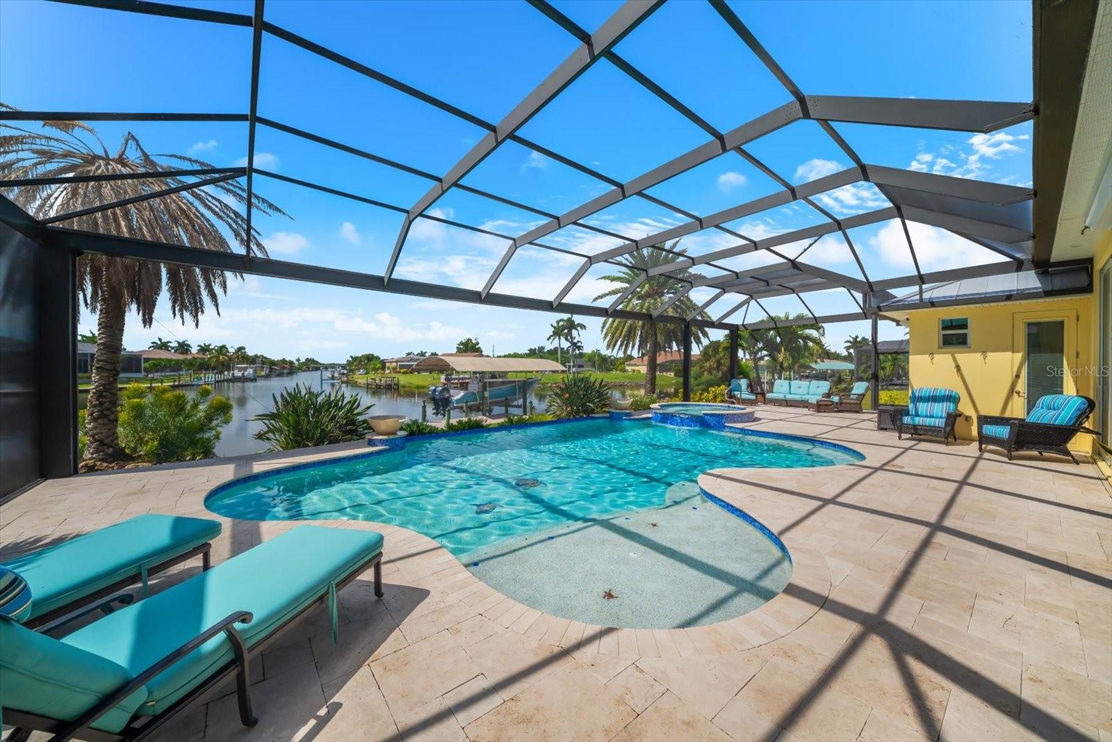 ClearView Screening Provides Unobstructed WATERFRONT Views