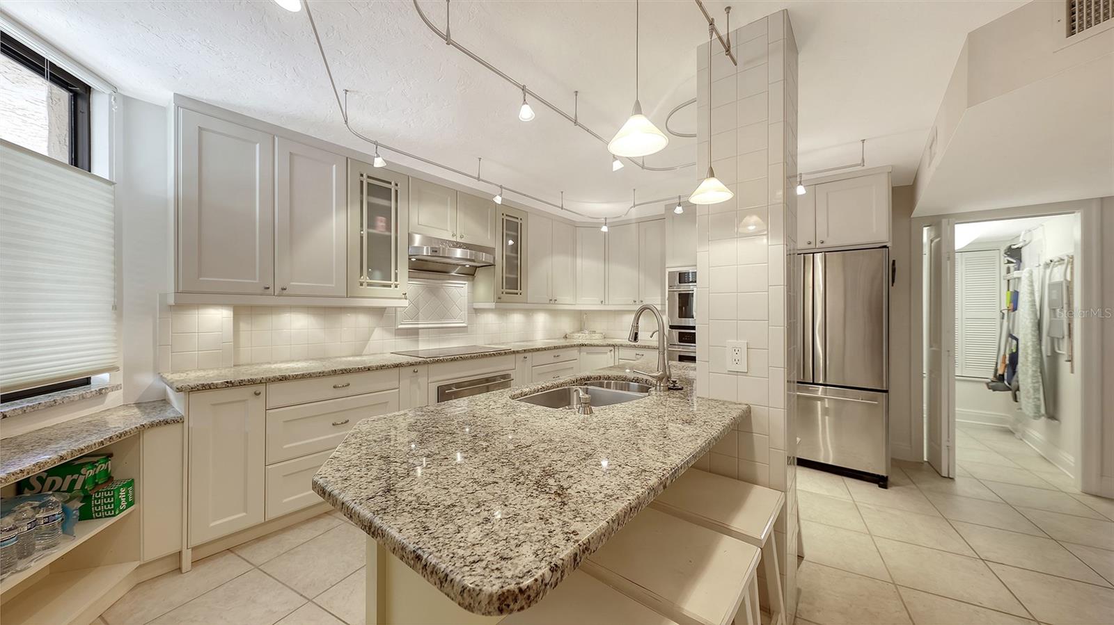 5880 Midnight Pass Rd #307, Sarasota, FL 34242 — photo 14 of 49