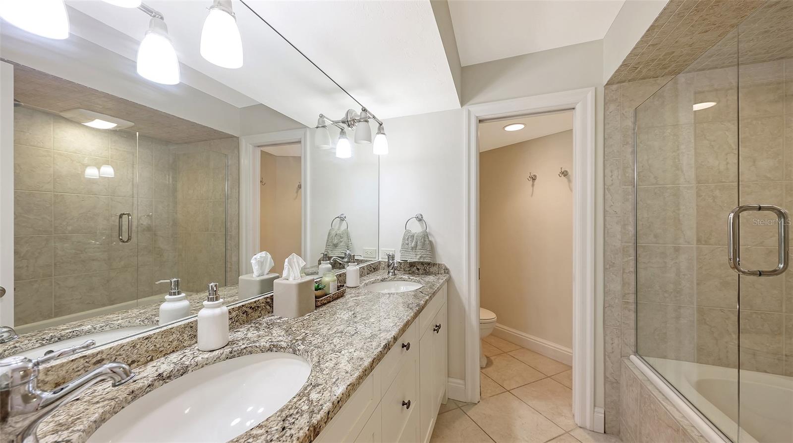 5880 Midnight Pass Rd #307, Sarasota, FL 34242 — photo 23 of 49