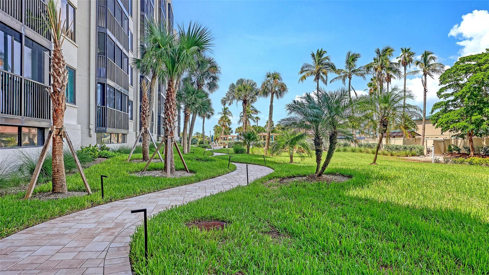 5880 Midnight Pass Rd #307, Sarasota, FL 34242 — photo 31 of 49