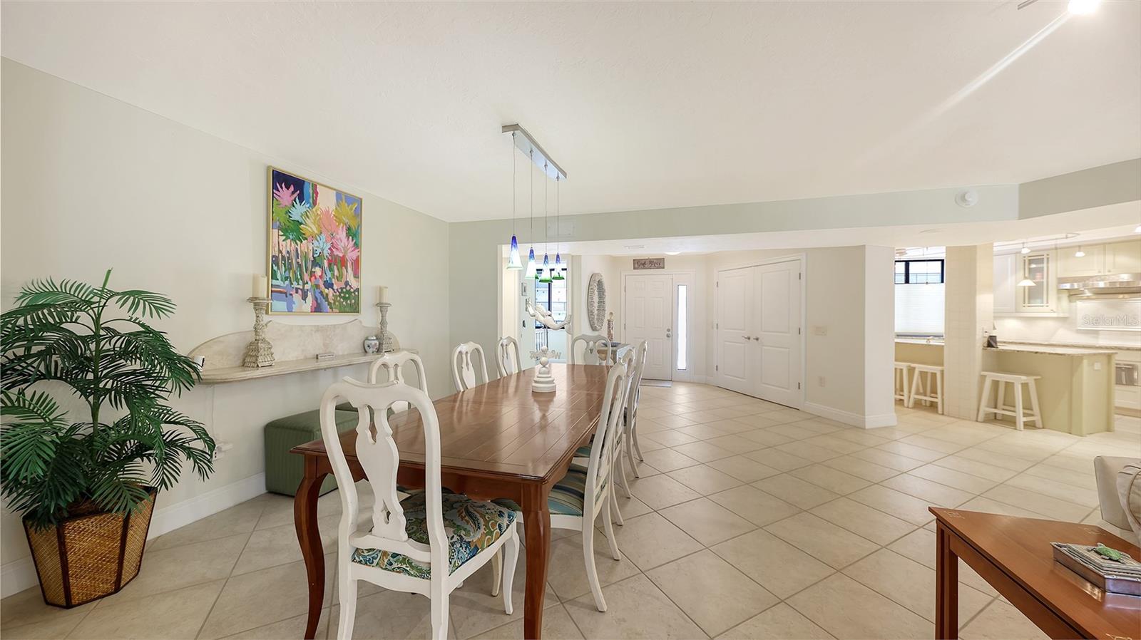 5880 Midnight Pass Rd #307, Sarasota, FL 34242 — photo 8 of 49