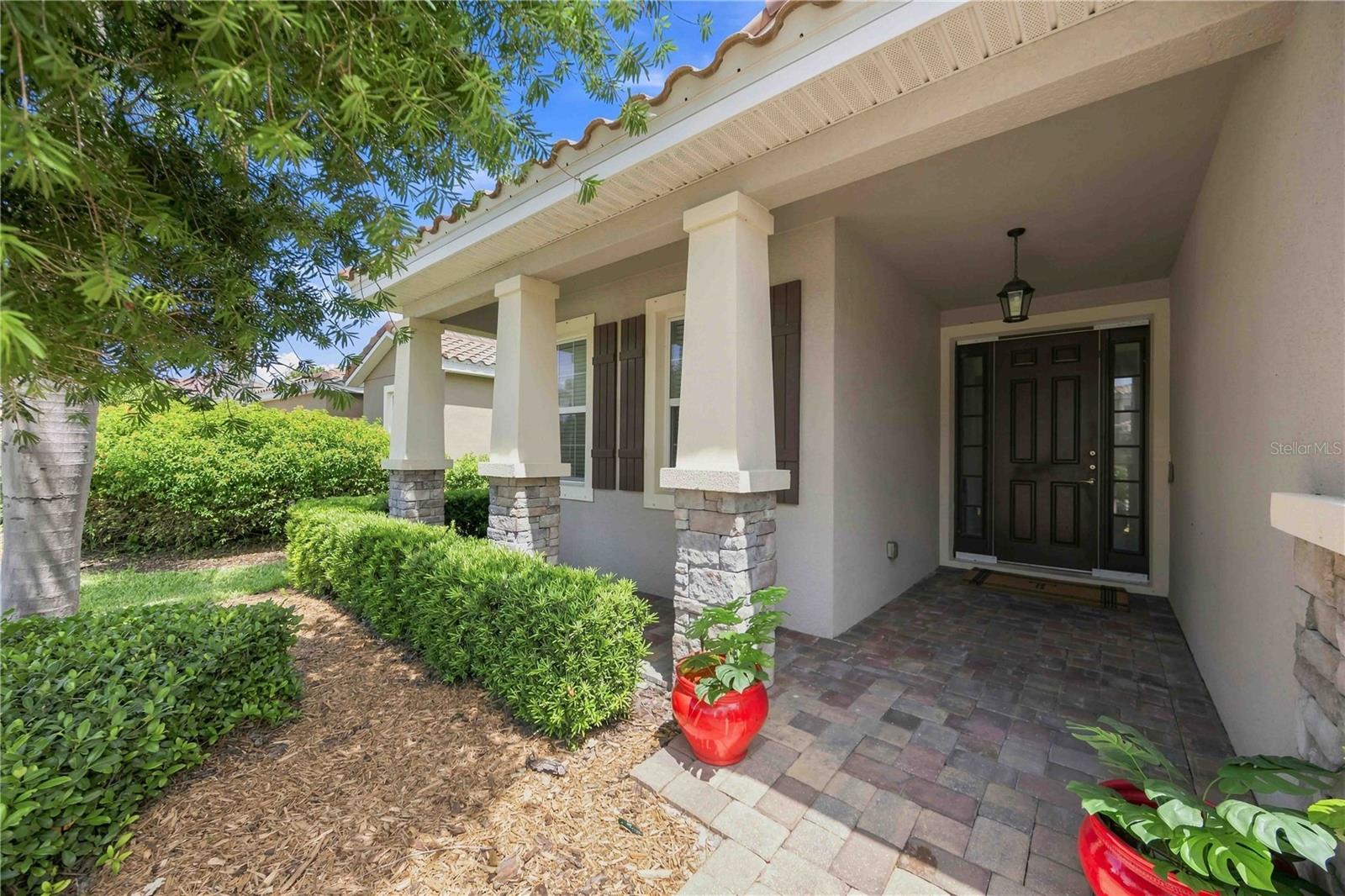 5516 Cartagena Dr, Sarasota, FL 34233 — photo 2 of 46