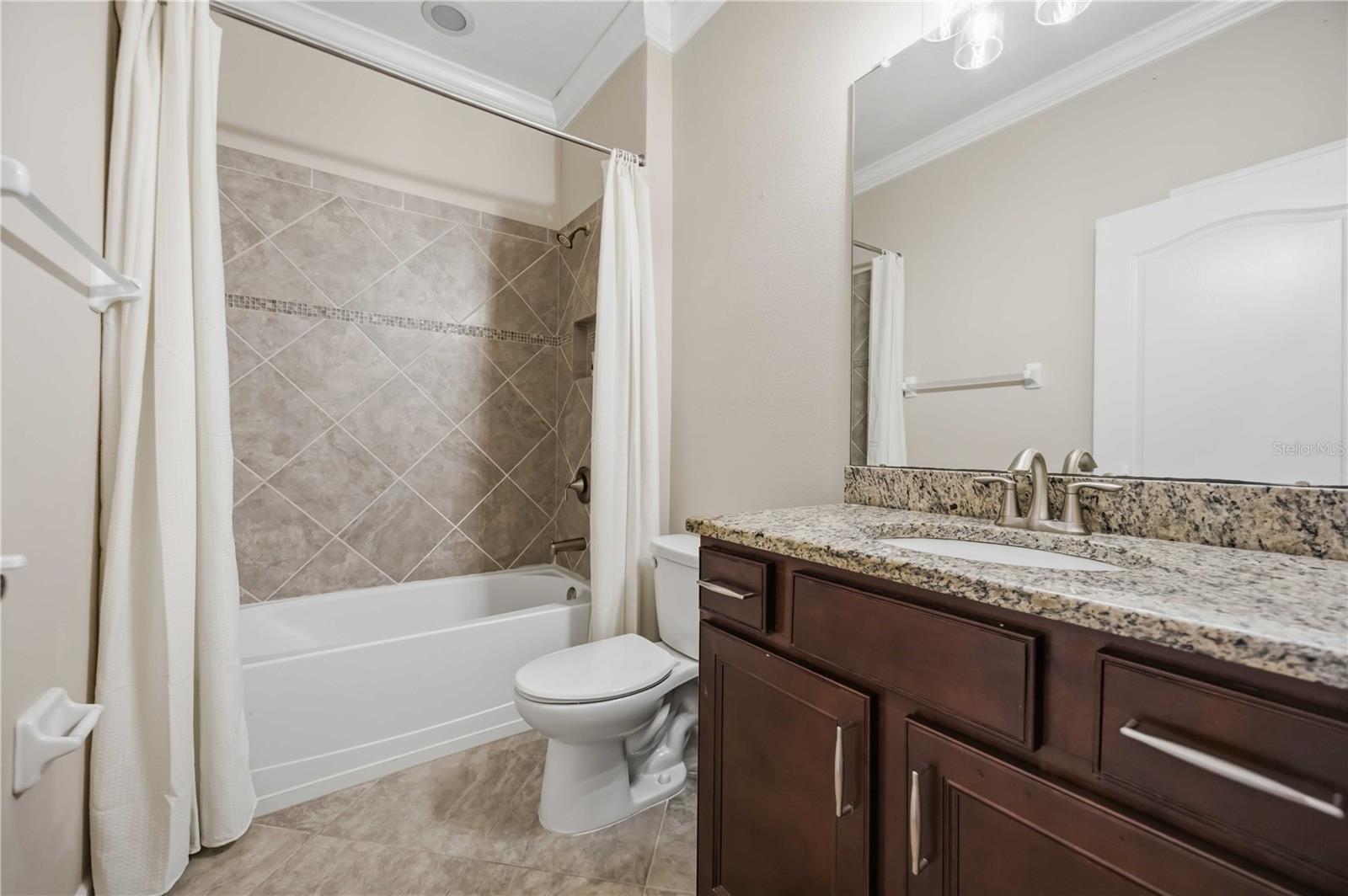 5516 Cartagena Dr, Sarasota, FL 34233 — photo 20 of 46