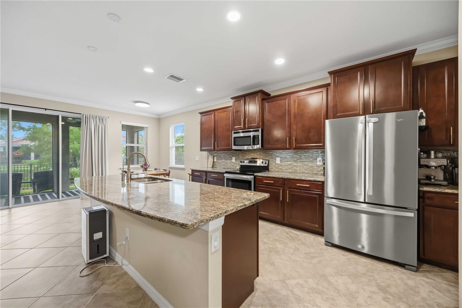 5516 Cartagena Dr, Sarasota, FL 34233 — photo 9 of 46