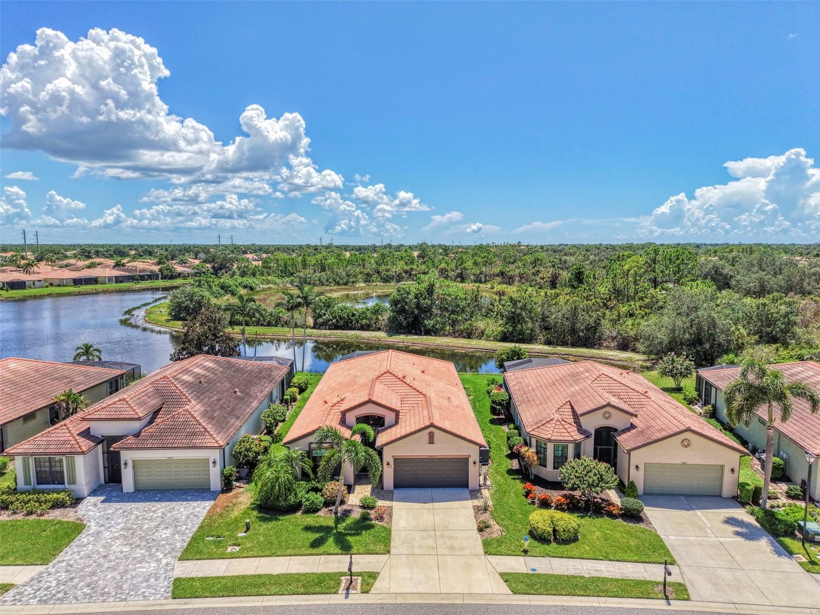20277 Pezzana Dr, Venice, FL 34292 — photo 2 of 72