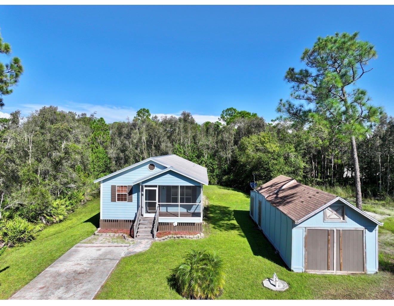 12109 Platano Dr, Punta Gorda, FL 33955 — photo 1 of 21