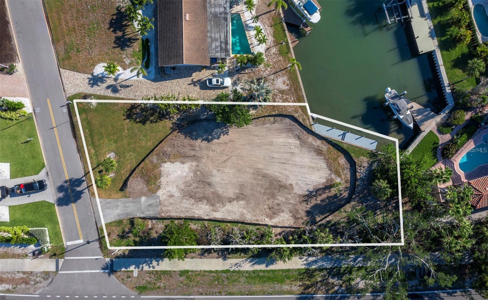 500 Outrigger Ln