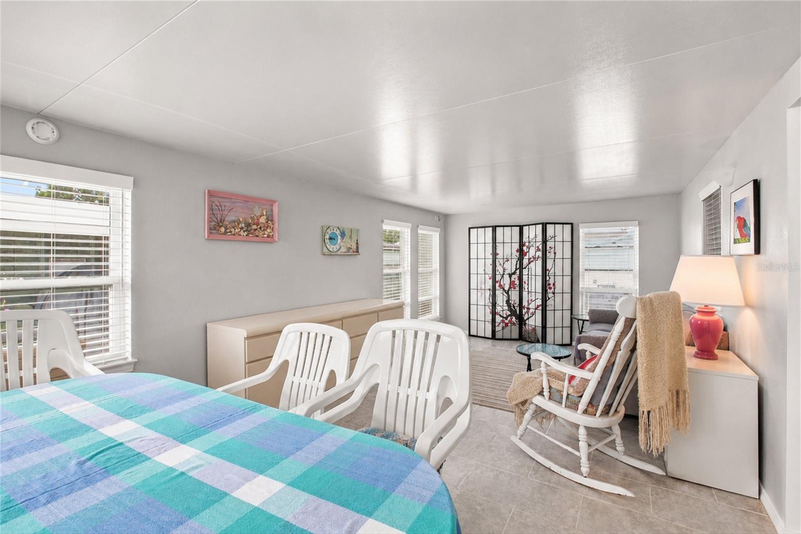 Florida Room bonus space