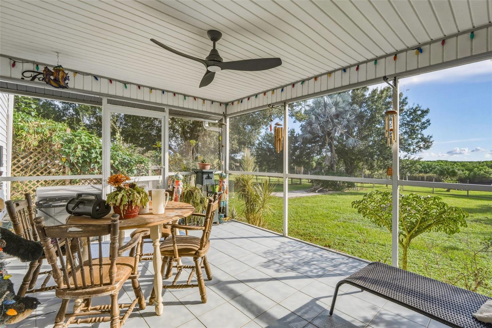Screened Lanai With Perfect Cross Breezes & Water Views