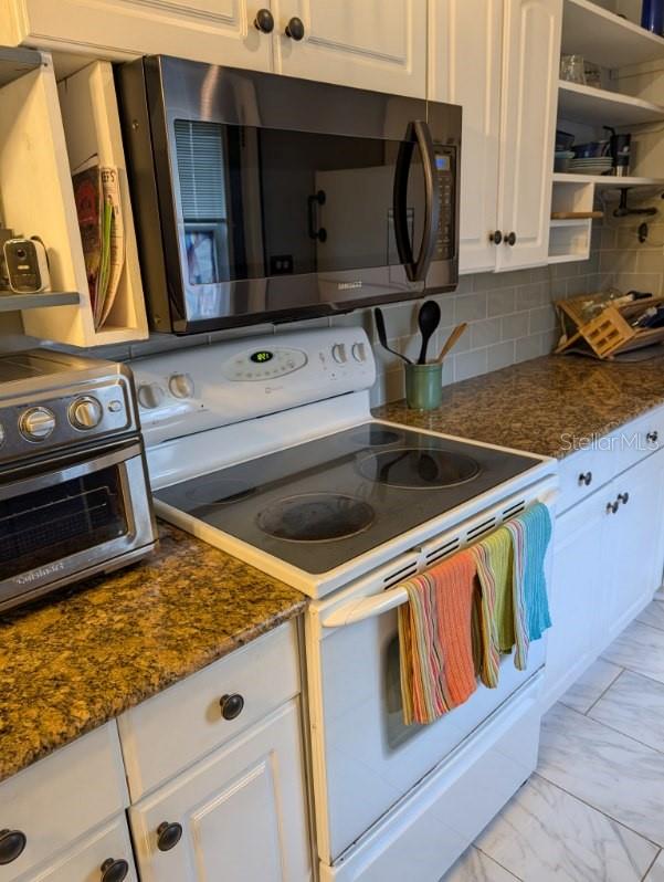 21050 Ionia Ave, Port Charlotte, FL 33952 — photo 3 of 39
