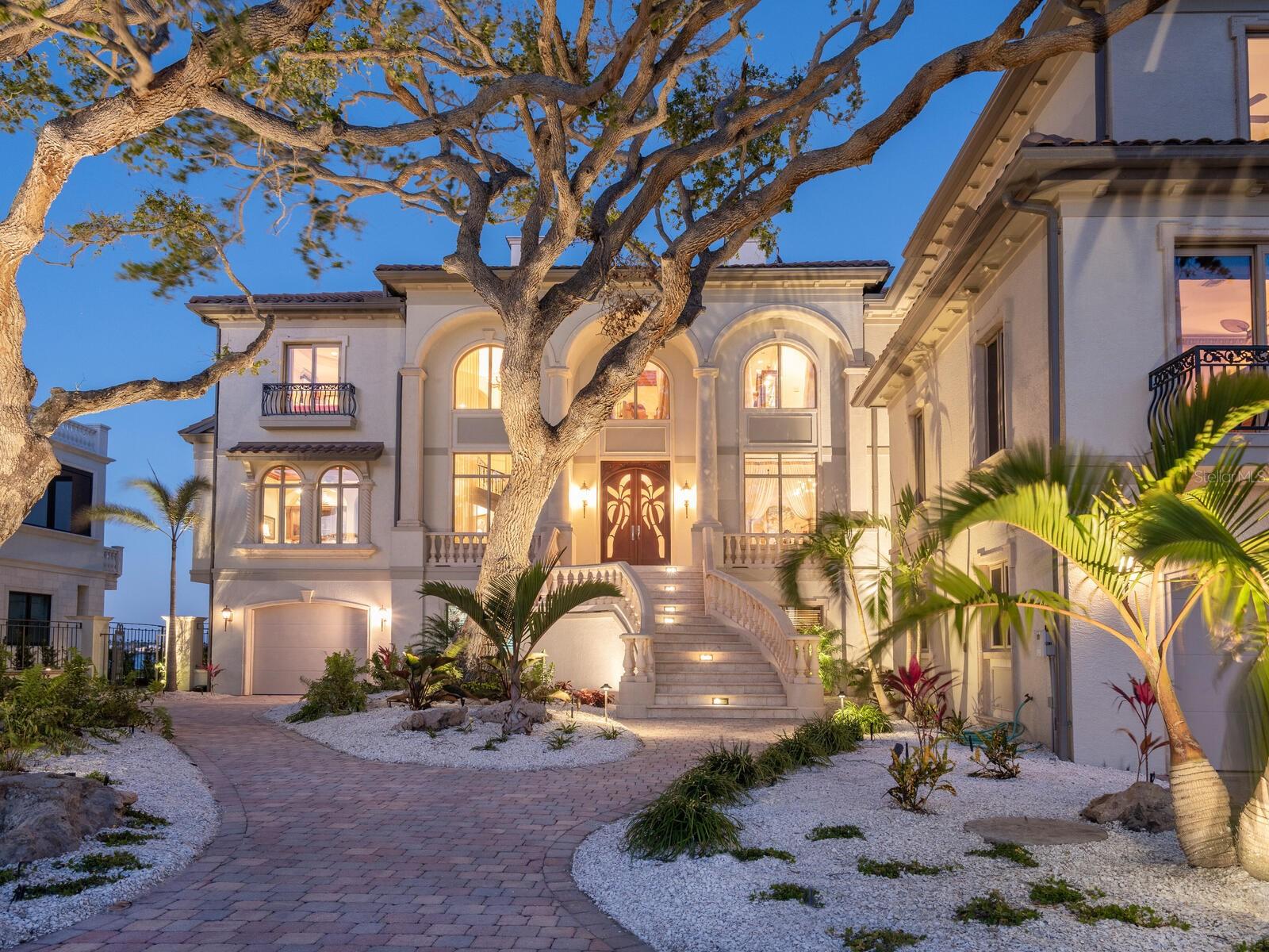 1216 N Casey Key Rd, Osprey, FL 34229 — photo 11 of 71