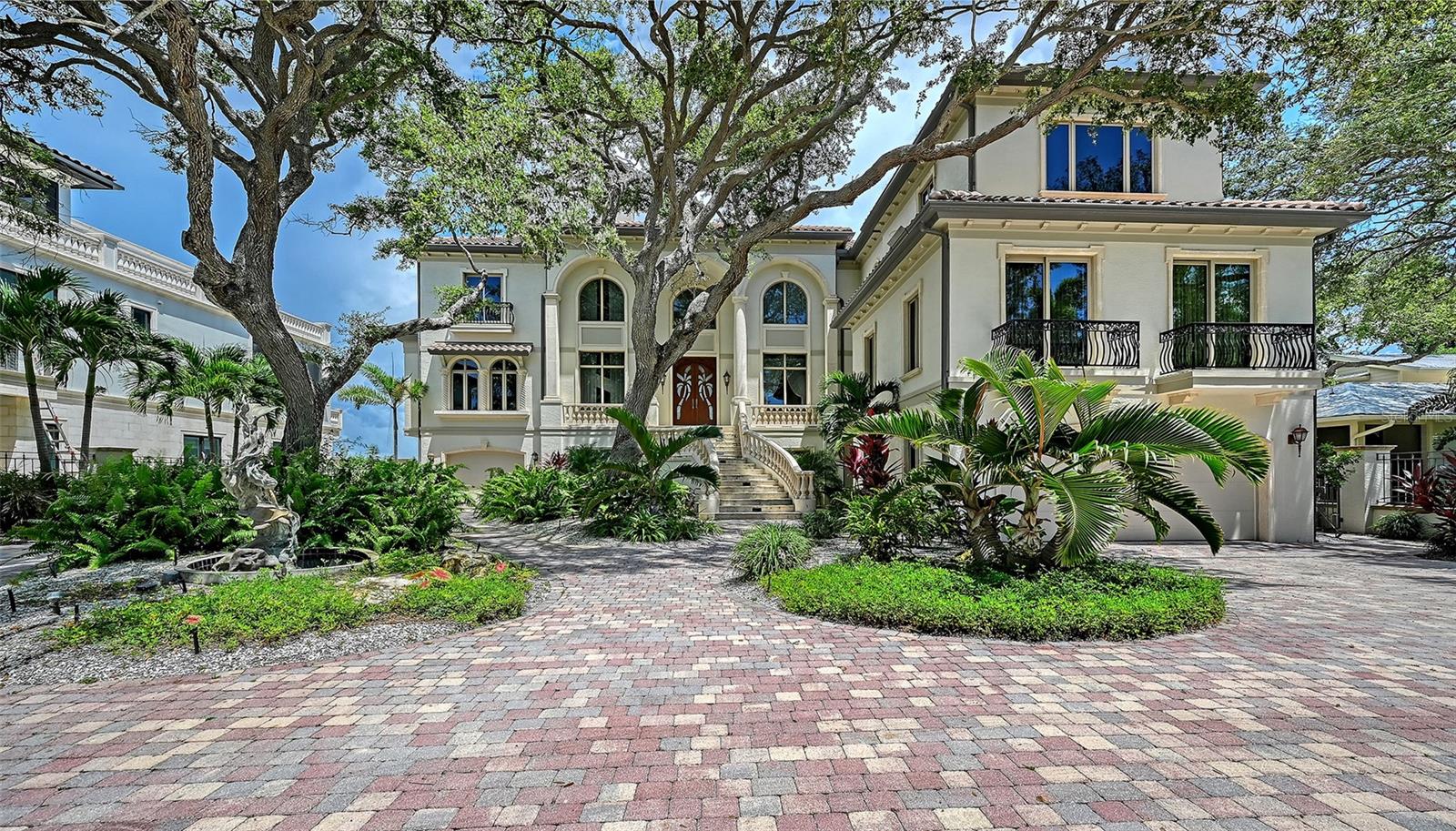 1216 N Casey Key Rd, Osprey, FL 34229 — photo 12 of 71