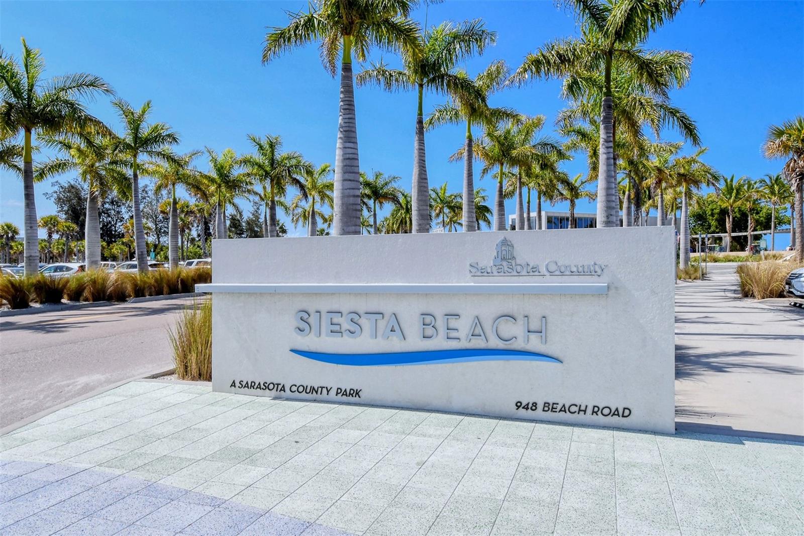 Jump on the FREE Trolley to Siesta Beach
