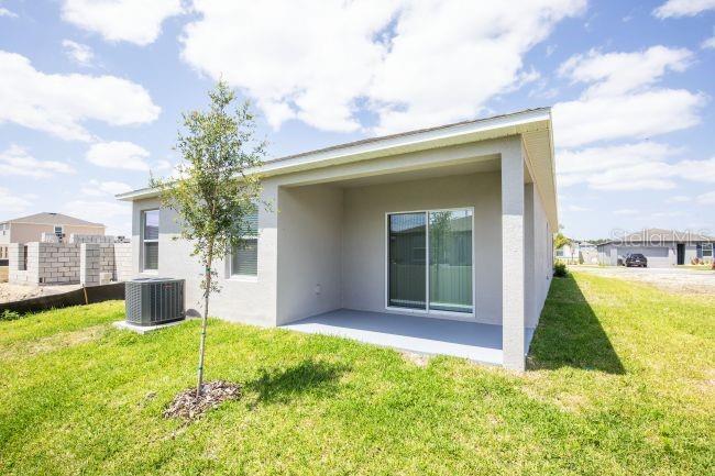 Model home - actual lot & features may vary.