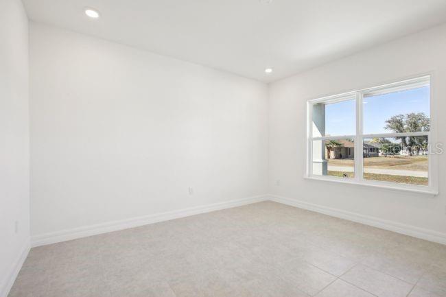 Model home - actual features may vary.