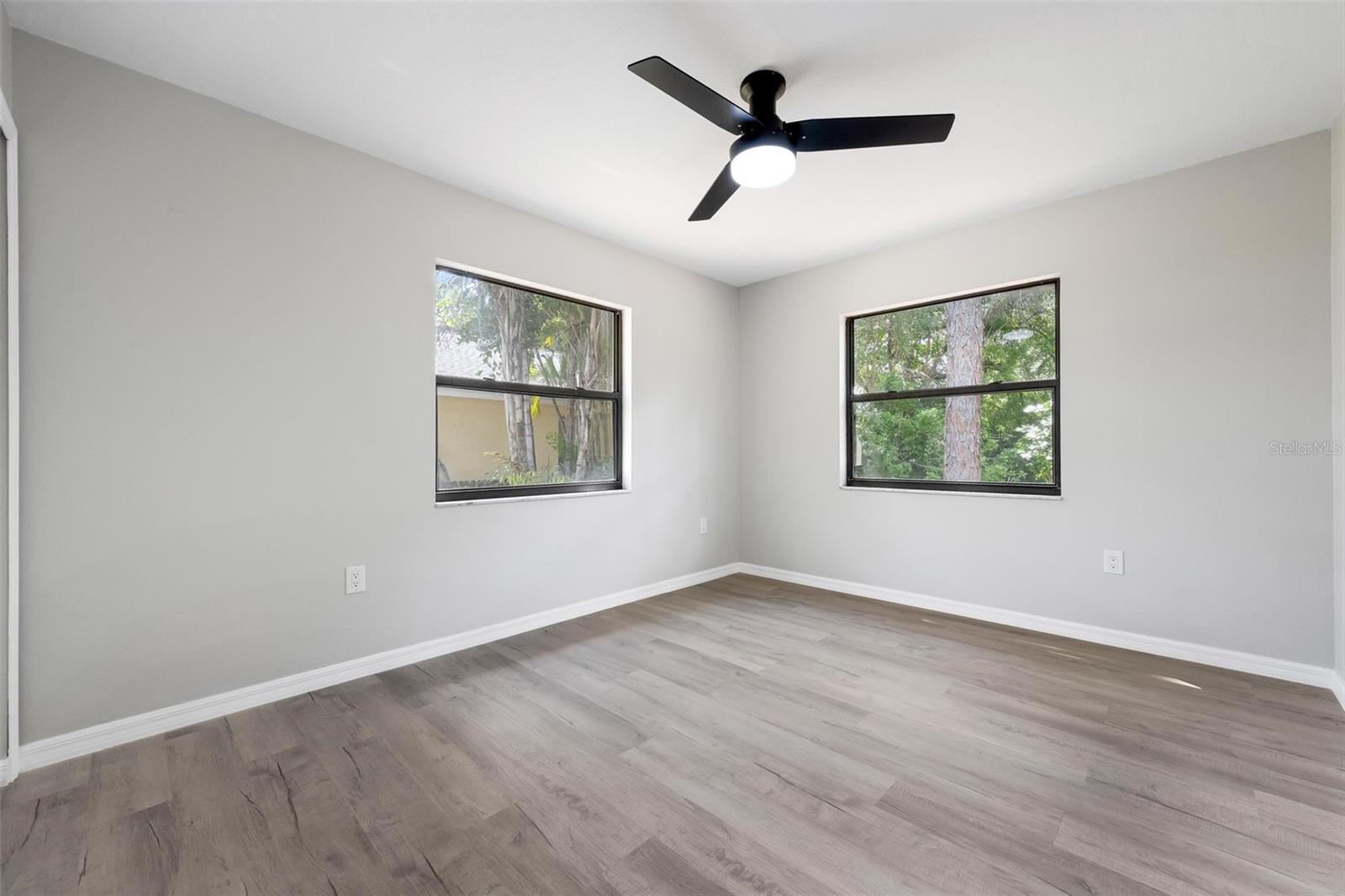 172 Shady Pine Ln, Nokomis, FL 34275 — photo 19 of 36