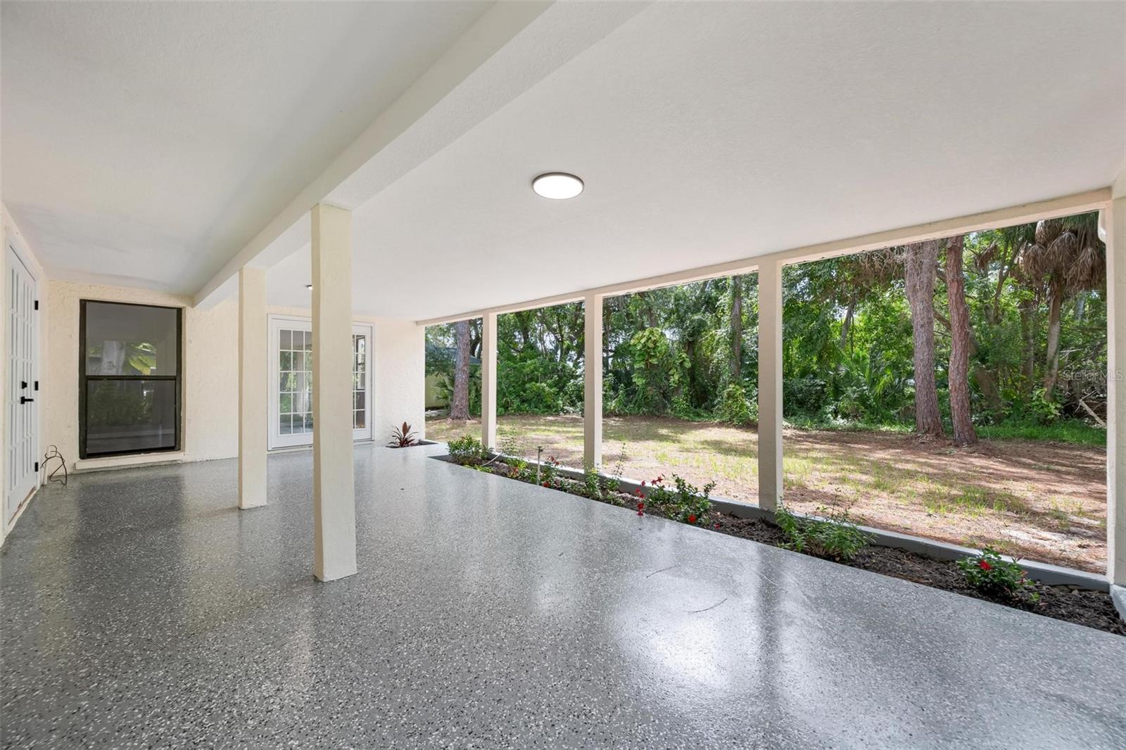 172 Shady Pine Ln, Nokomis, FL 34275 — photo 25 of 36
