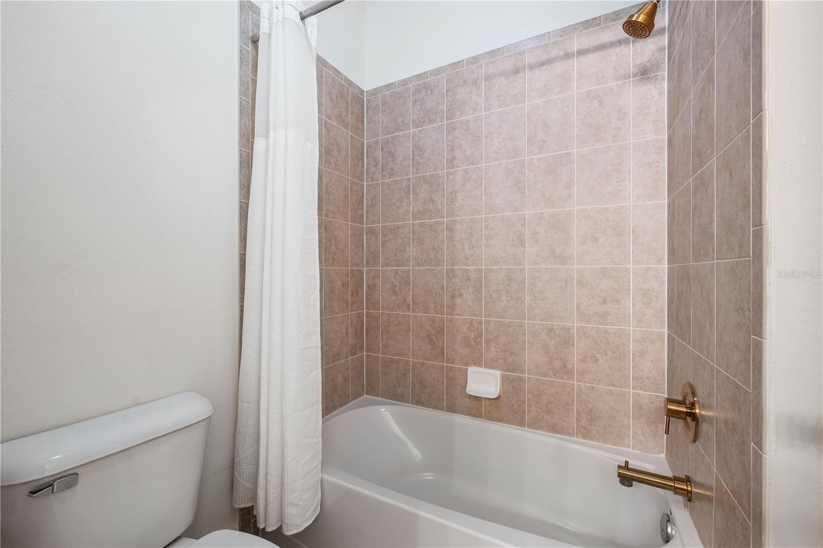 3768 Parkridge Cir #23-104, Sarasota, FL 34243 — photo 33 of 64