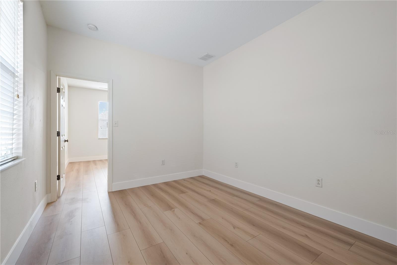 3768 Parkridge Cir #23-104, Sarasota, FL 34243 — photo 34 of 64