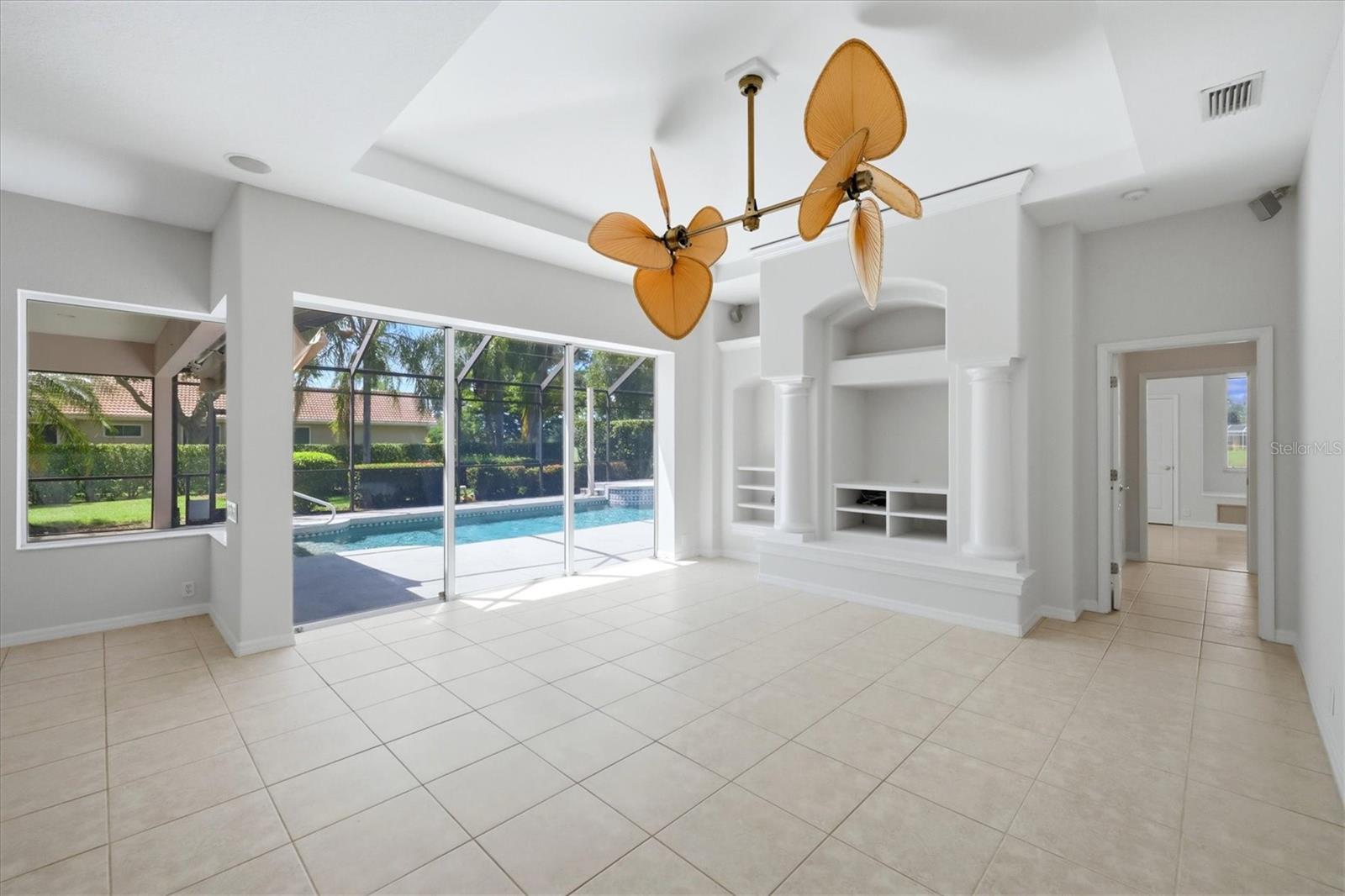 Family room with sliders to pool/lanai
