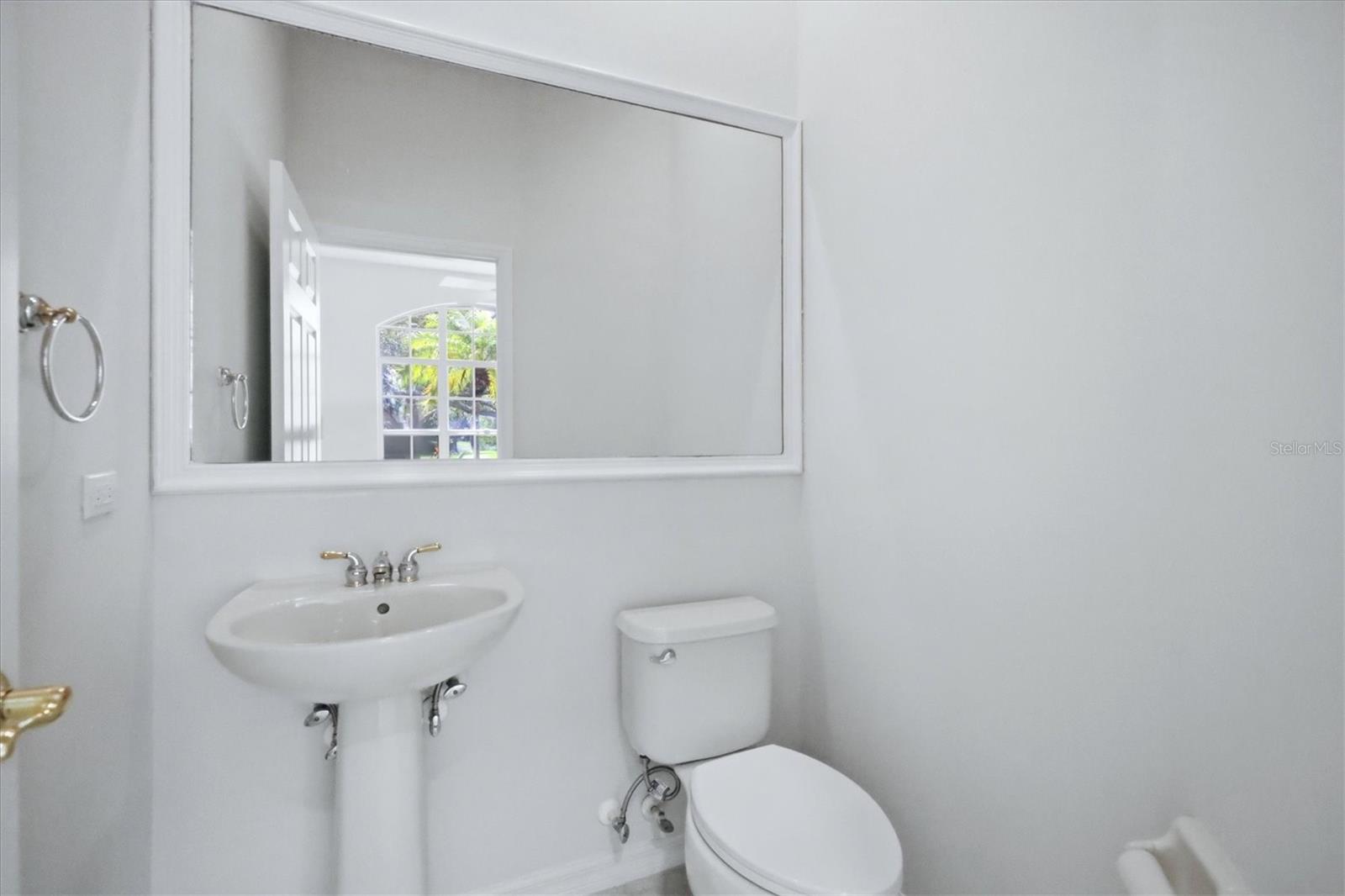 Den/office half bath