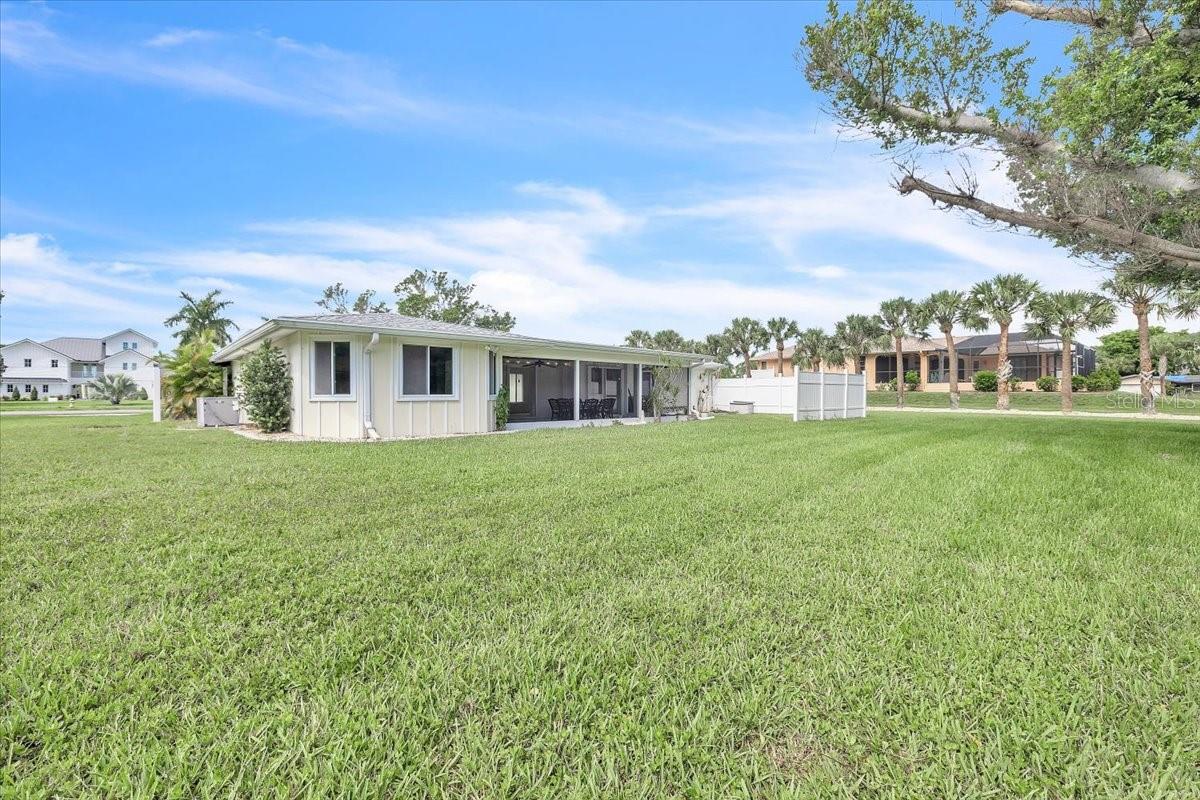 310 Green Dolphin Dr, Placida, FL 33946 — photo 34 of 47
