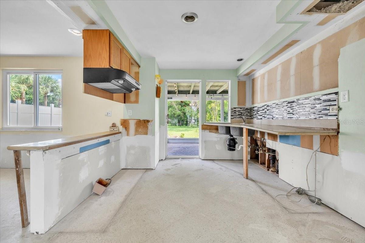 310 Green Dolphin Dr, Placida, FL 33946 — photo 10 of 47