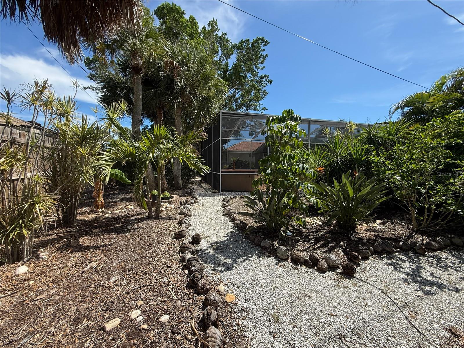 5541 Cape Aqua Dr, Sarasota, FL 34242 — photo 13 of 53