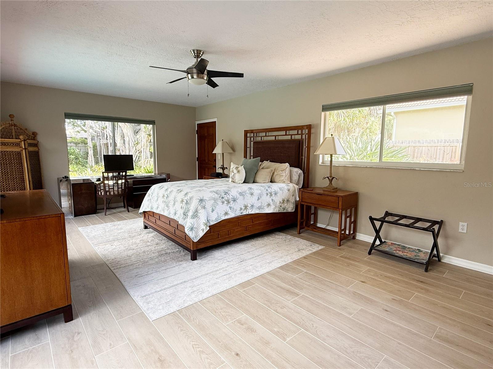 5541 Cape Aqua Dr, Sarasota, FL 34242 — photo 31 of 53